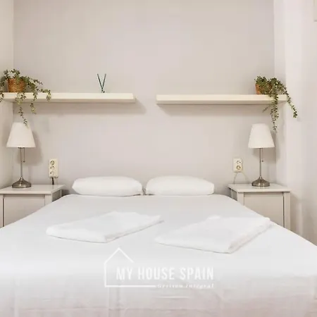 Апартаменти Myhousespain - Amplio Piso Cerca Del Centro *