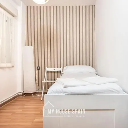 Myhousespain - Amplio Piso Cerca Del Centro Apartment