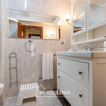 Myhousespain - Amplio Piso Cerca Del Centro Apartament *