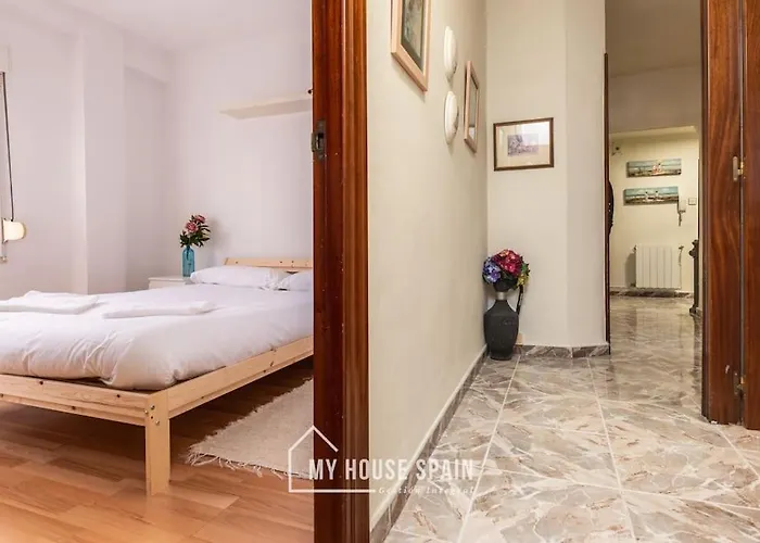 Myhousespain - Amplio Piso Cerca Del Centro גיחון