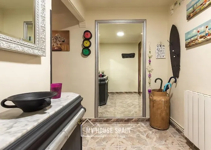 Myhousespain - Amplio Piso Cerca Del Centro דירה גיחון